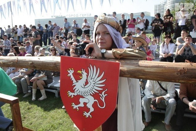 Картинки по запросу средневековый фестиваль минск